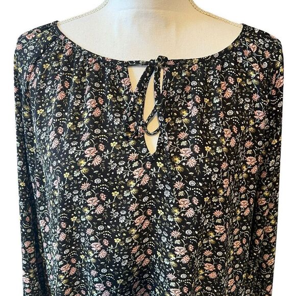 LOFT Black Floral Tunic Blouse Size Medium - Picture 1 of 6